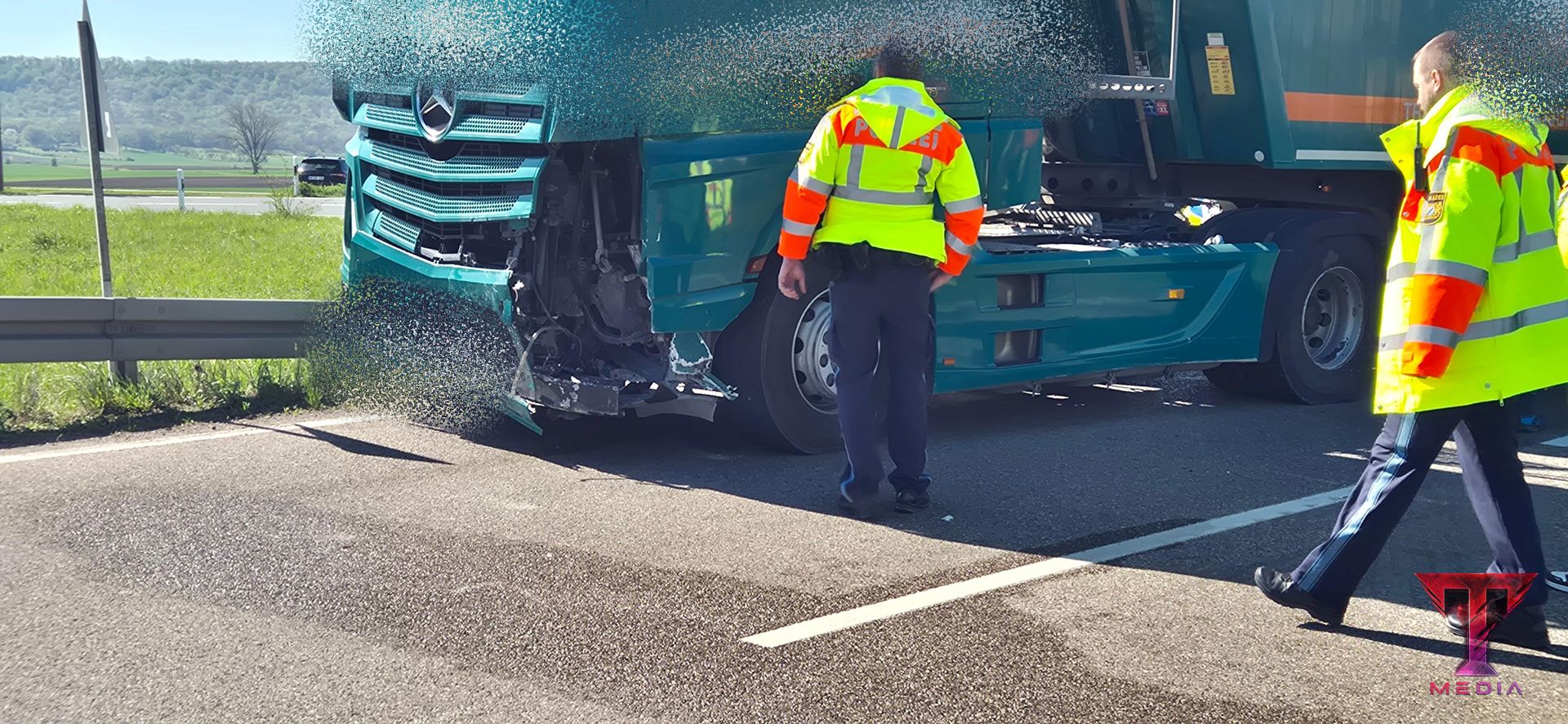 Schwerer Frontalzusammenstoß auf der B470 bei Lenkersheim